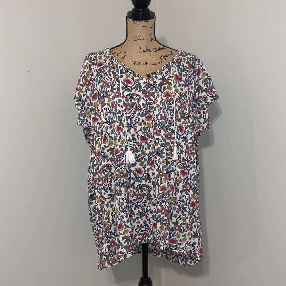 NWOT Old Navy Floral Top